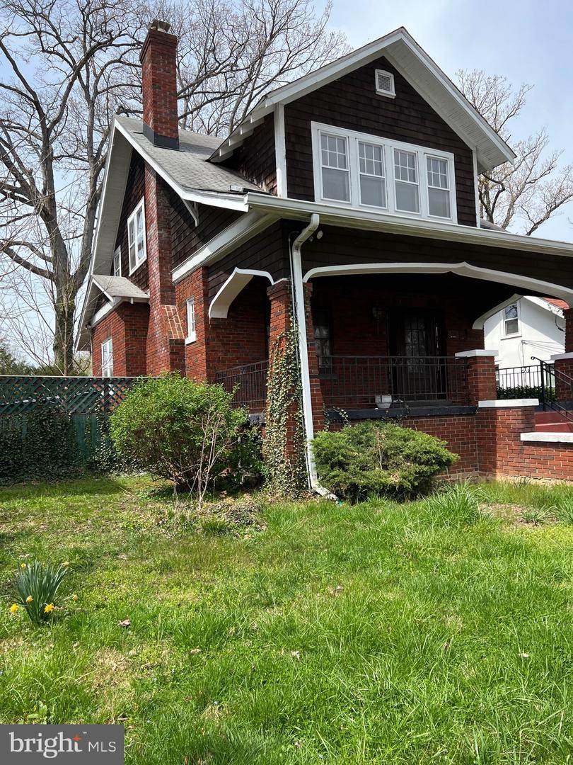 3612 Alabama Avenue - Photo 1
