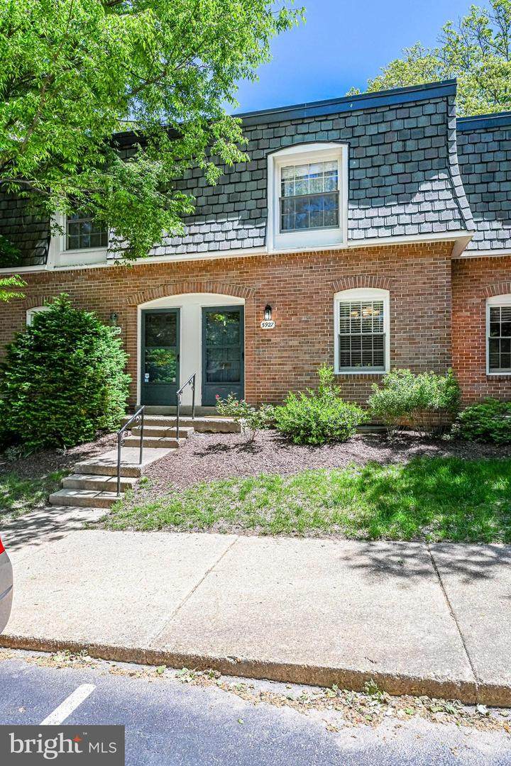 5927 Noblestown Road - Photo 1