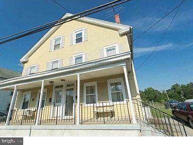 131 Repauno Avenue - Photo 1