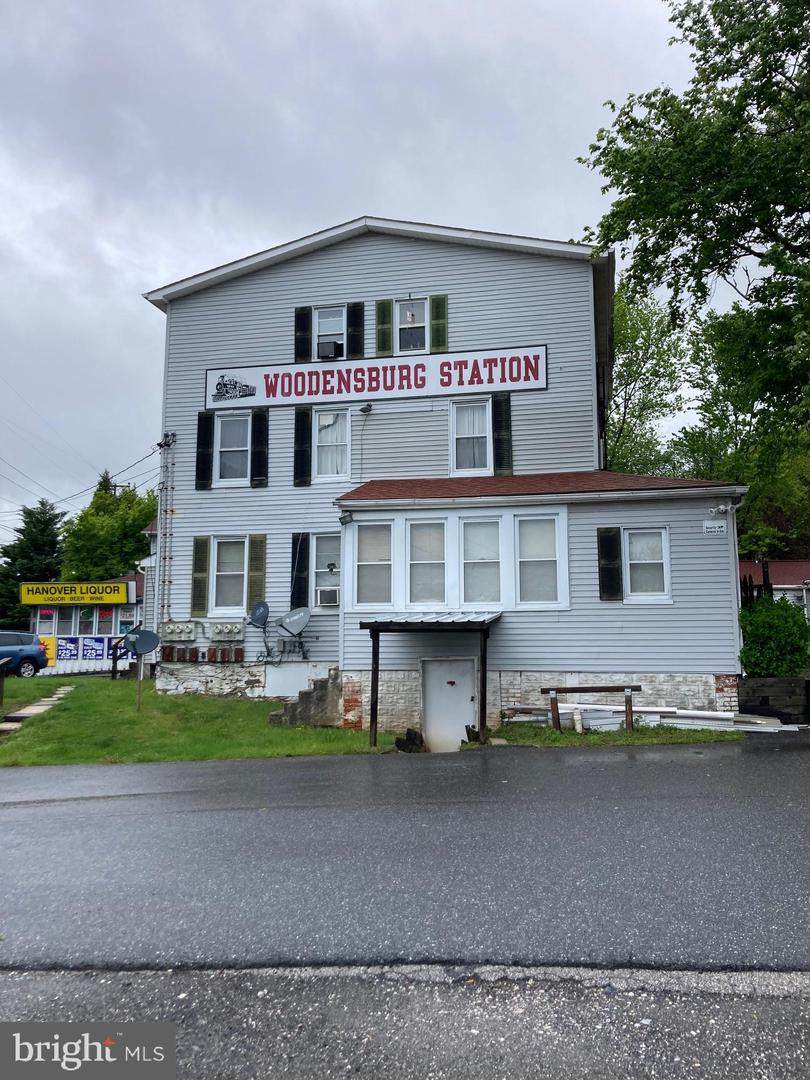 13817-13819 Hanover Road - Photo 1
