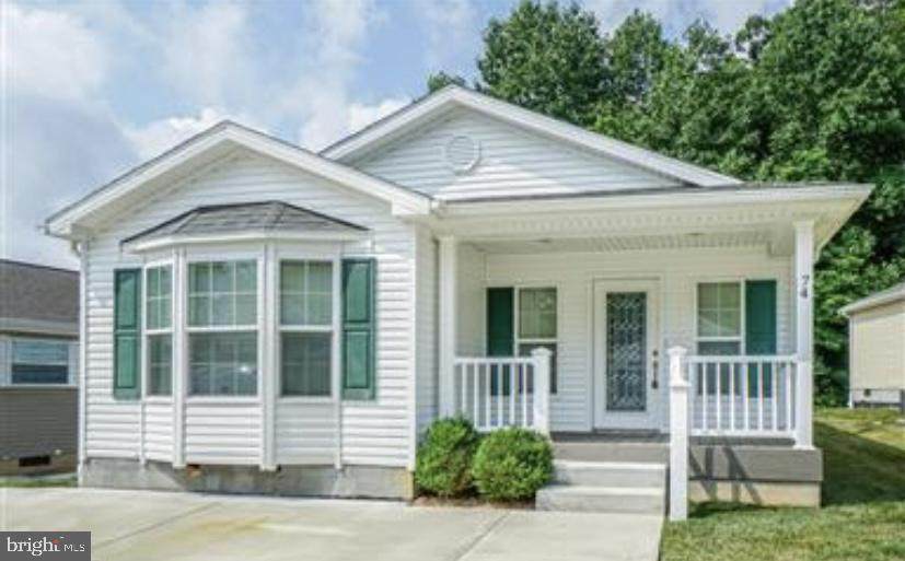 74 Curry Avenue - Photo 1