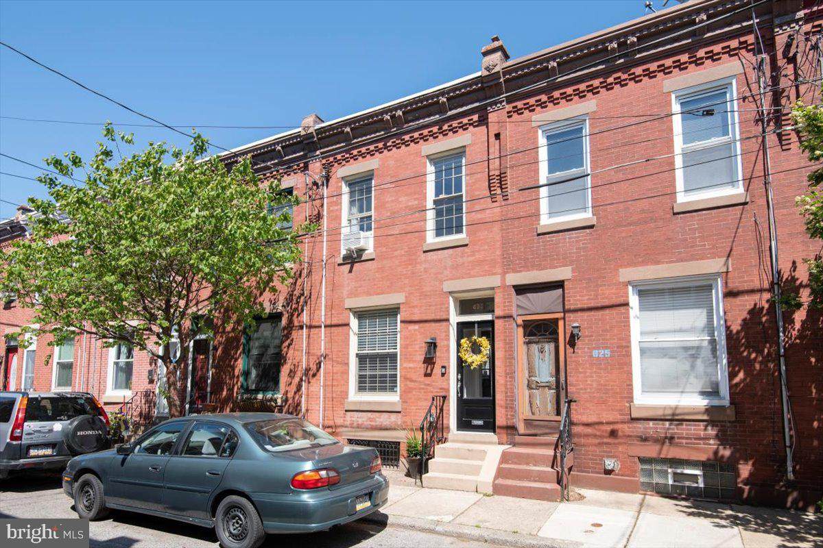 623 Miller Street - Photo 1