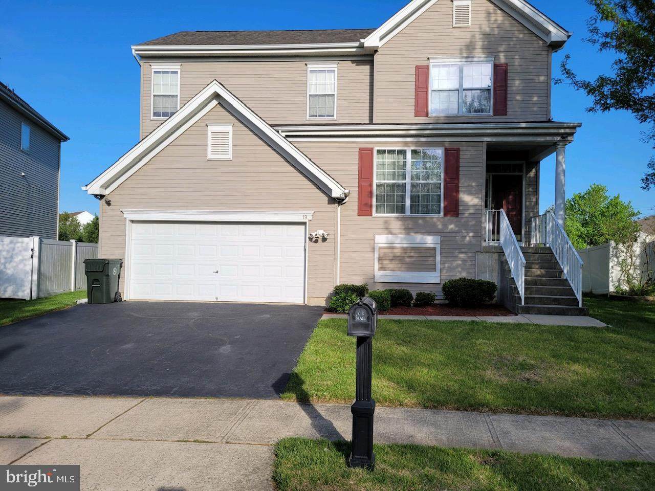 19 Allegheny Lane - Photo 1