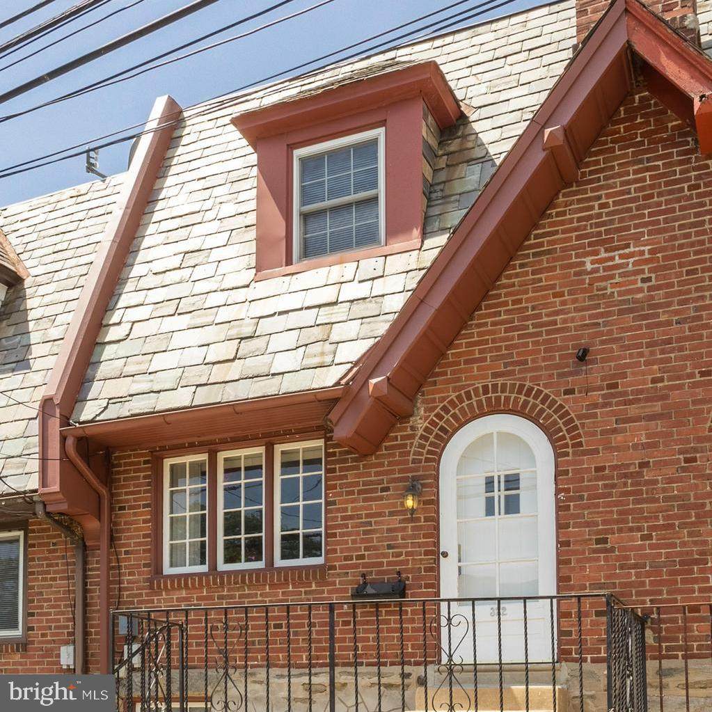 322 Highland Avenue - Photo 1