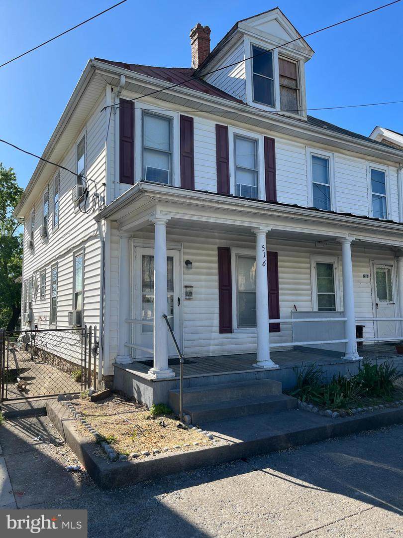 516 Virginia Avenue - Photo 1