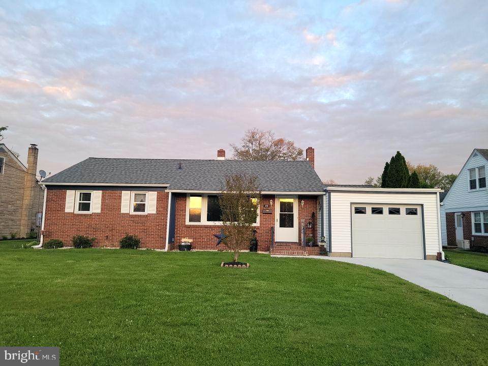 270 Washington Drive - Photo 1
