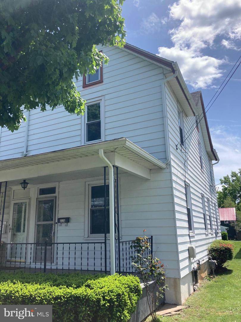 816 Juniper Street - Photo 1