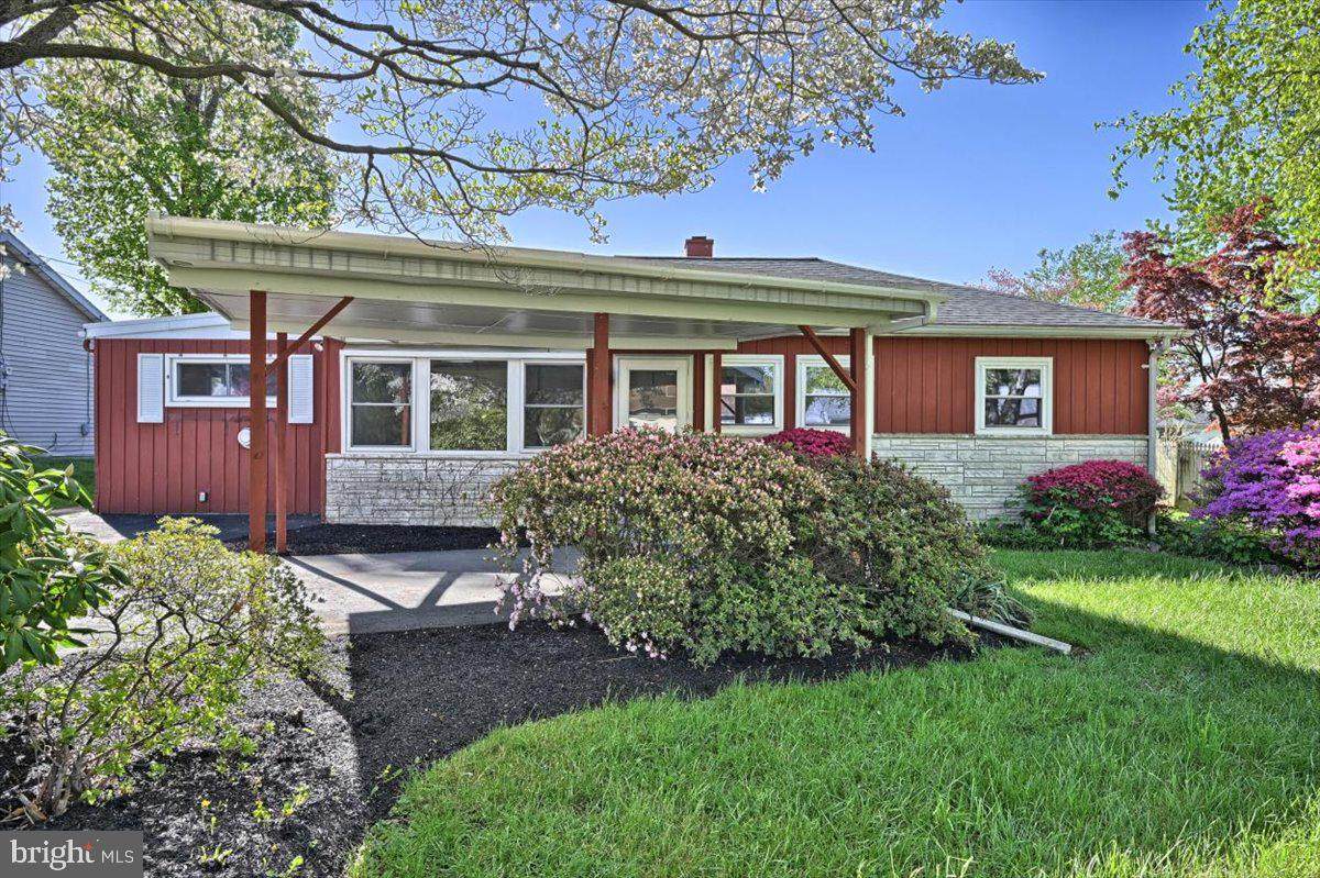 1914 Blue Ridge Drive - Photo 1