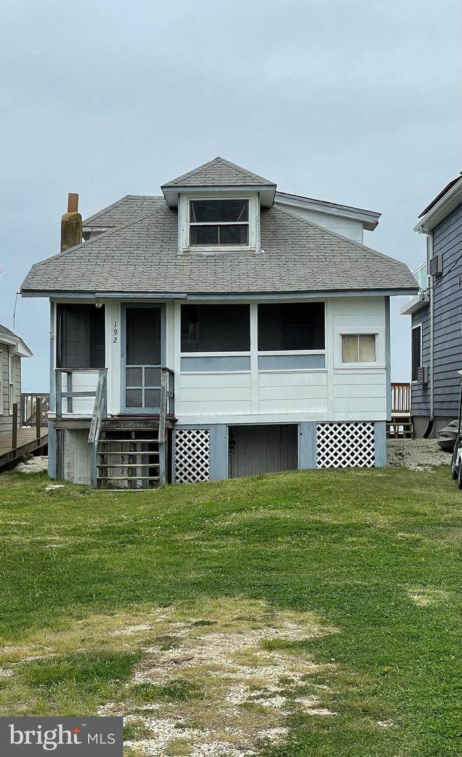 192 New Jersey Avenue - Photo 1