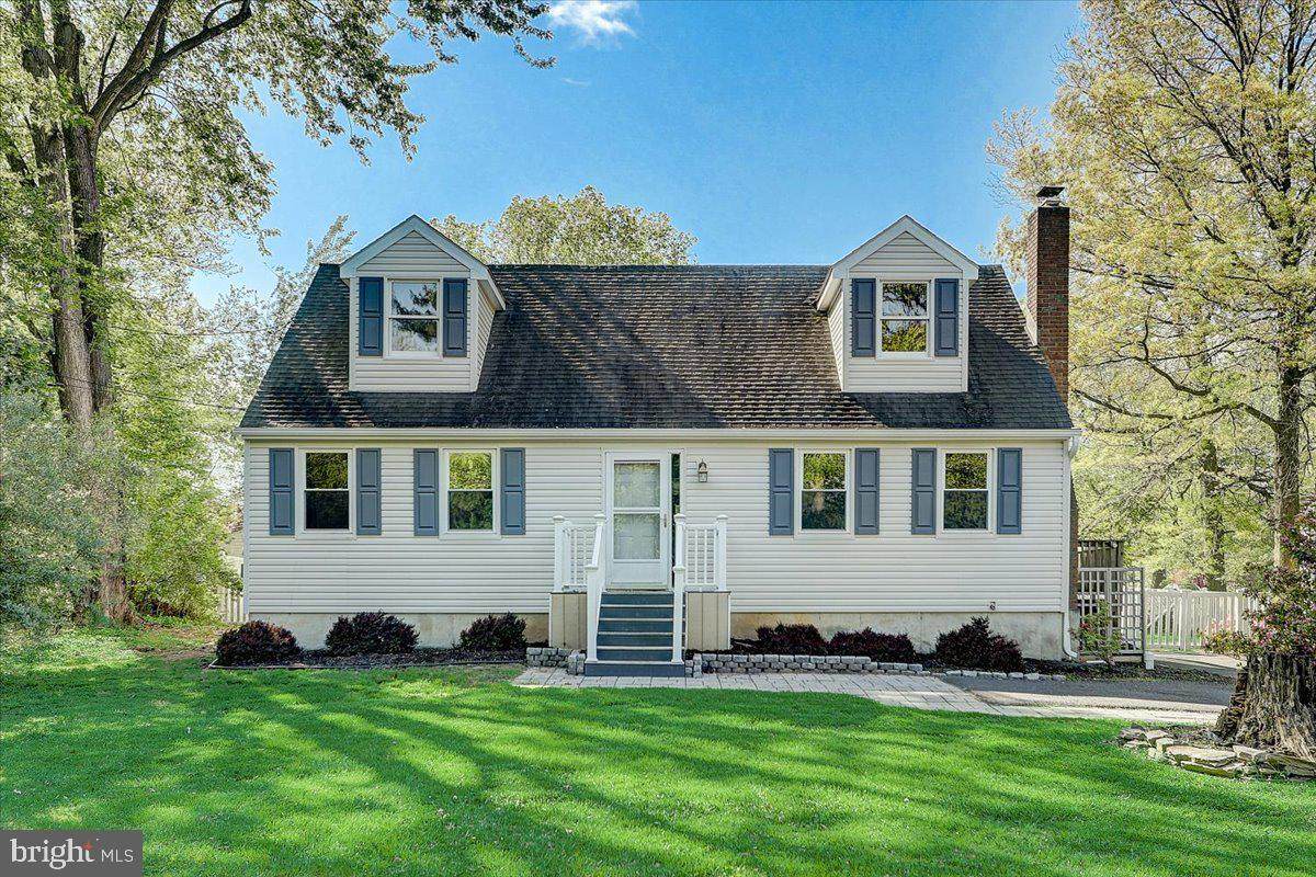 760 Spruce Street - Photo 1