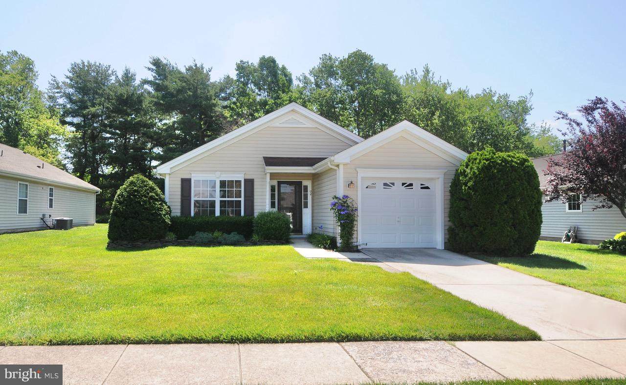 94 Maple Leaf Circle - Photo 1