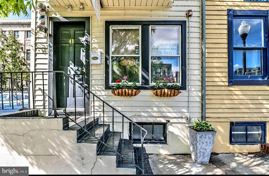 48 Lafayette Street - Photo 1
