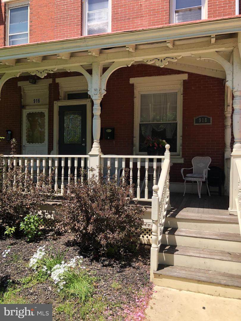 918 Fayette Street - Photo 1