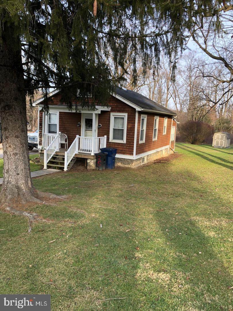 25 Linden Street - Photo 1