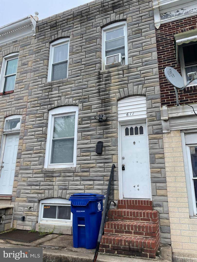 611 Oldham Street - Photo 1
