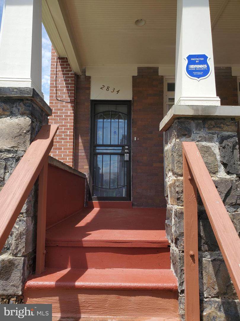 2834 Riggs Avenue - Photo 1