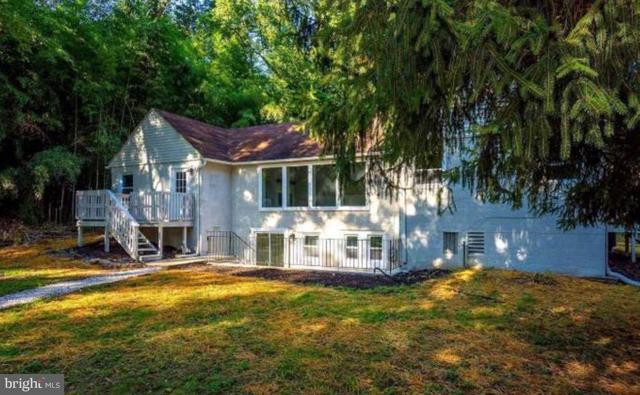 14817 Livingston Road - Photo 1