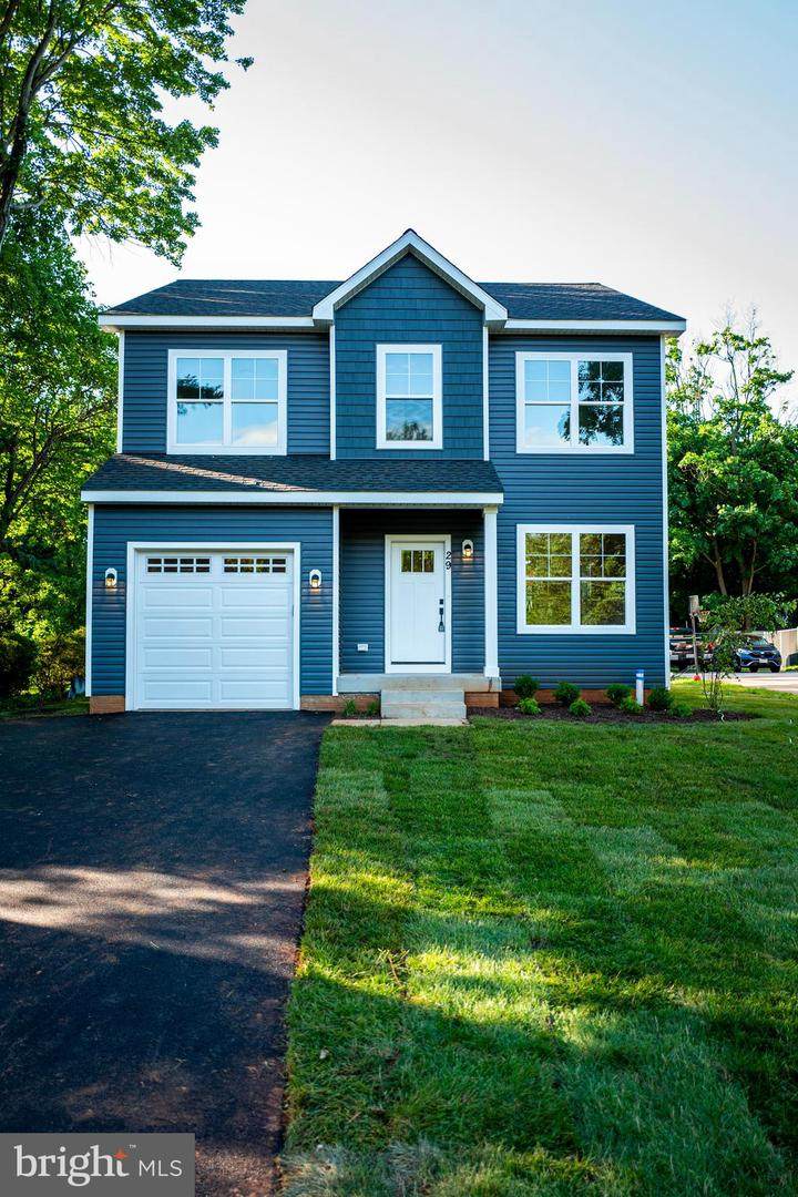 29 Maryland Avenue - Photo 1