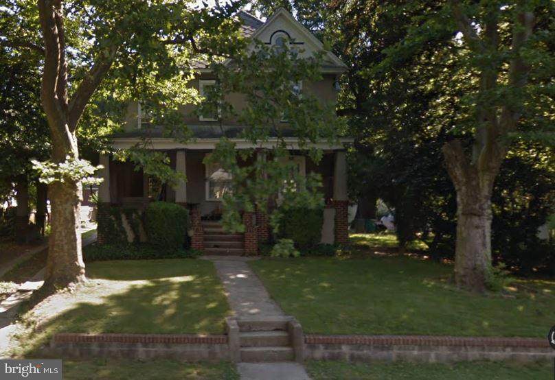 715 Broadway - Photo 1