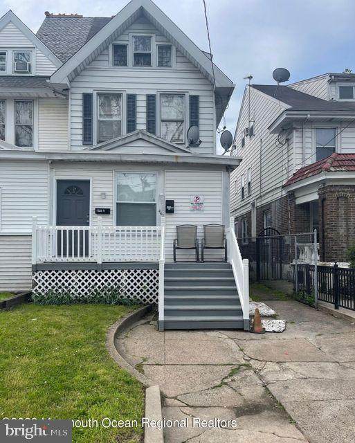 467 Hamilton Avenue - Photo 1