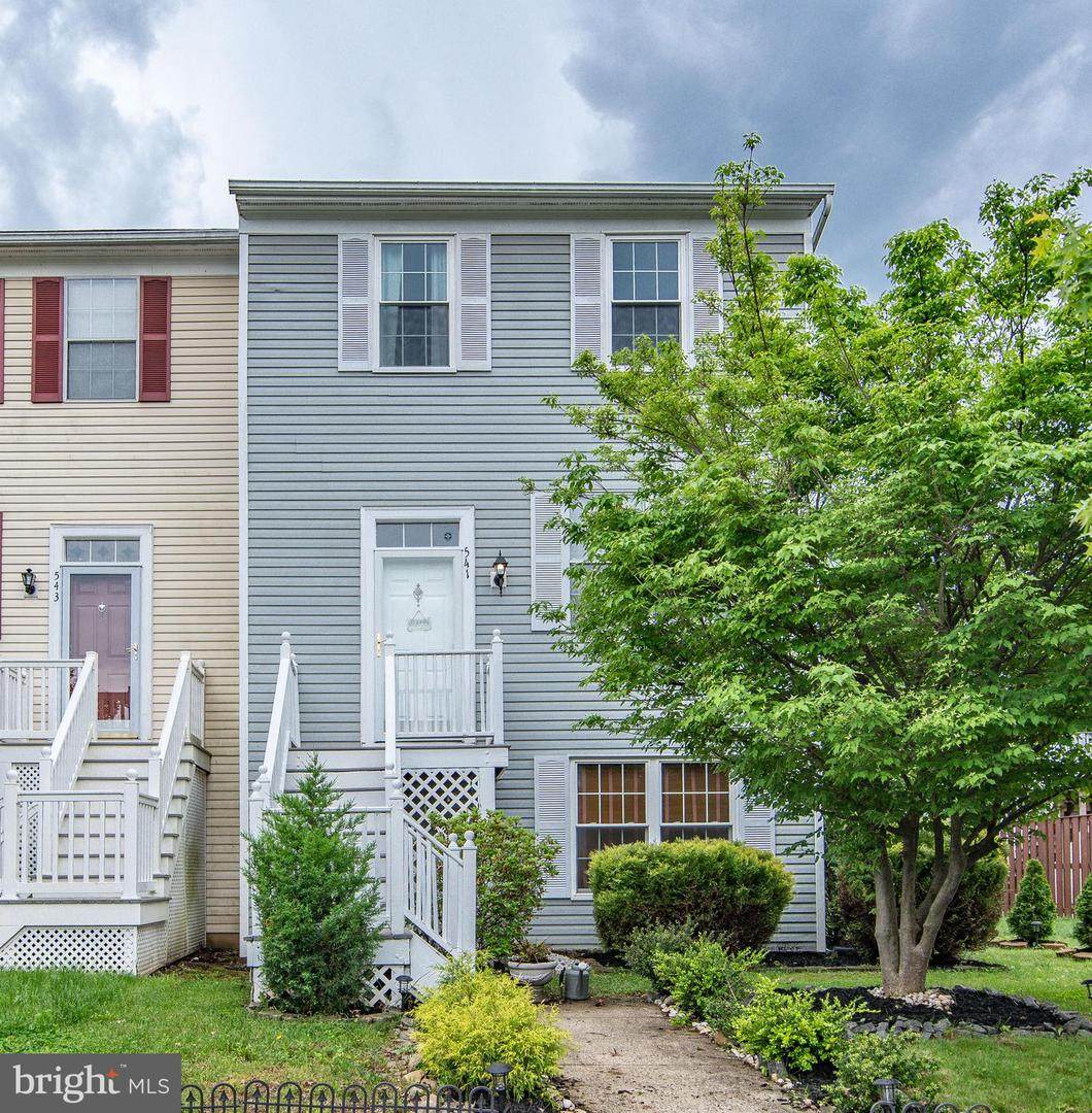 541 Radford Terrace - Photo 1