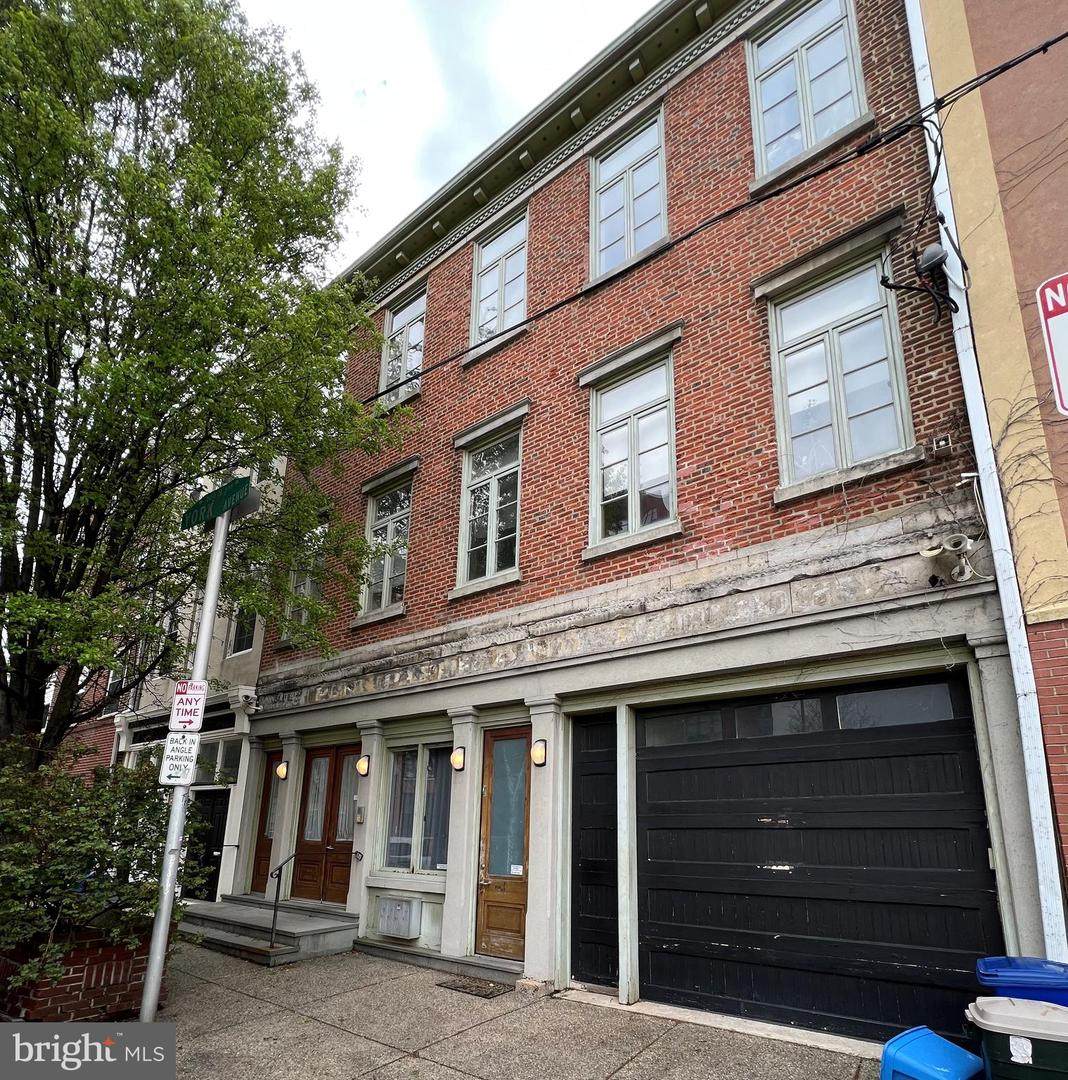 310 York Avenue - Photo 1