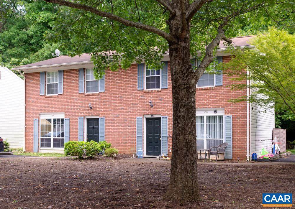 125 Longwood Dr - Photo 1