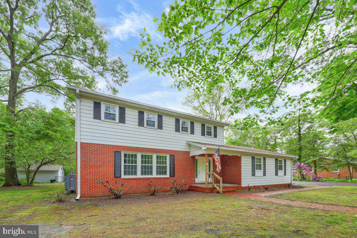 905 Midway Lane - Photo 1