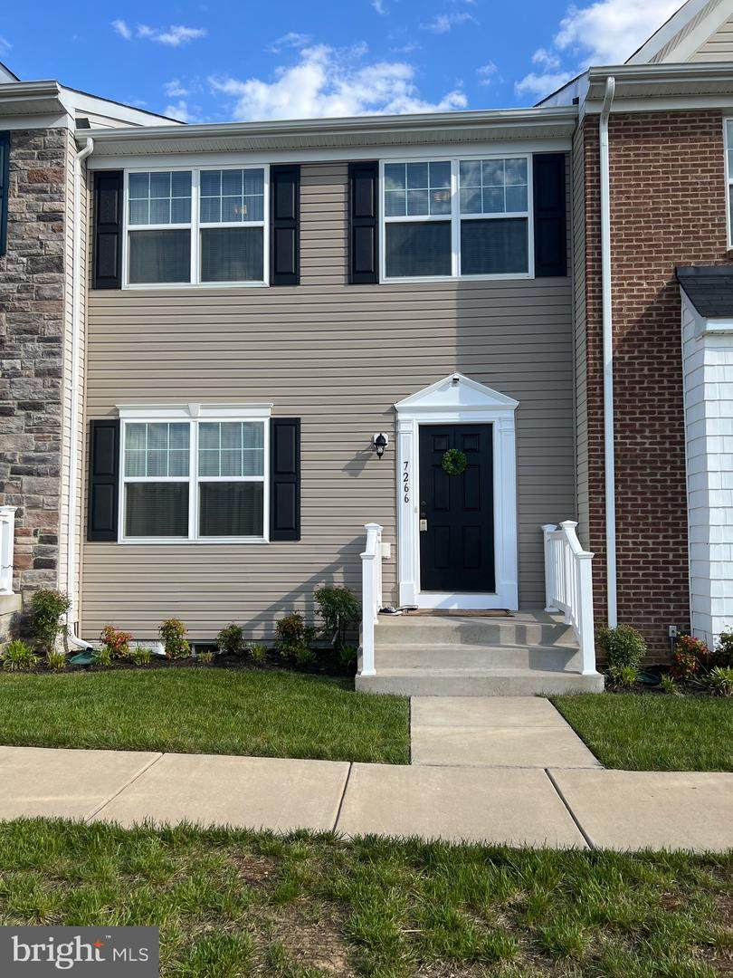7266 Statesman Boulevard - Photo 1