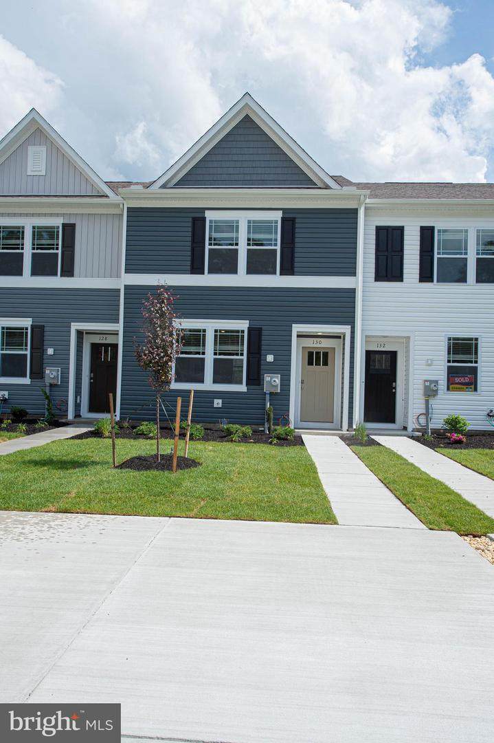 130 Willowtree Lane - Photo 1