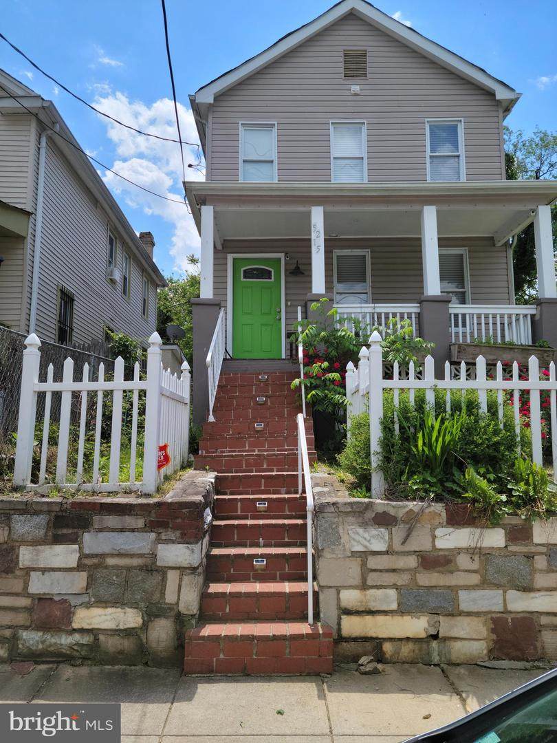 5215 Dix Street - Photo 1
