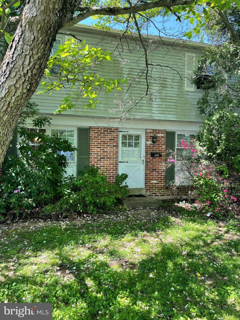 486 Kalmia Street - Photo 1