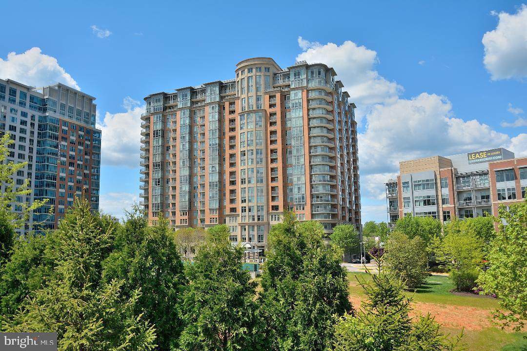 8220 Crestwood Heights Drive - Photo 1