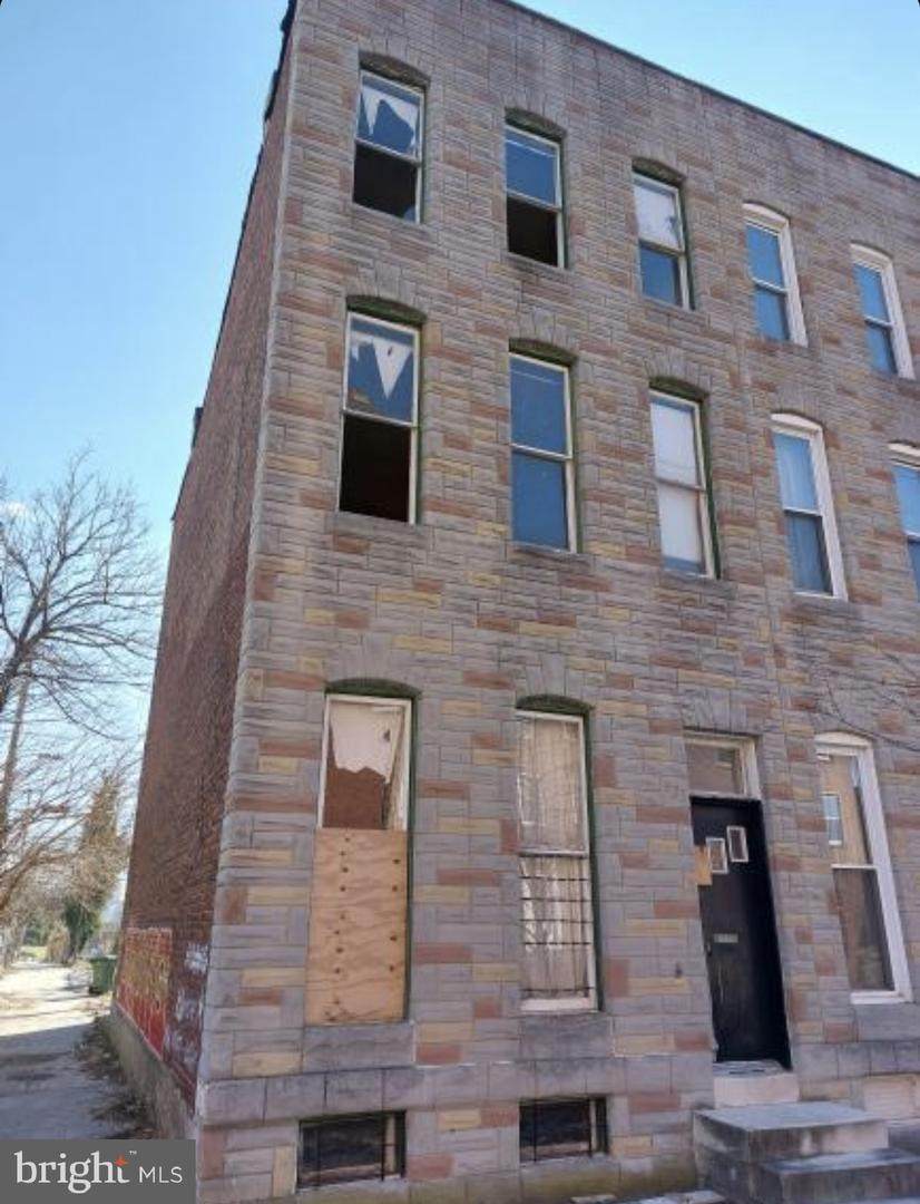 533 Lafayette Avenue - Photo 1