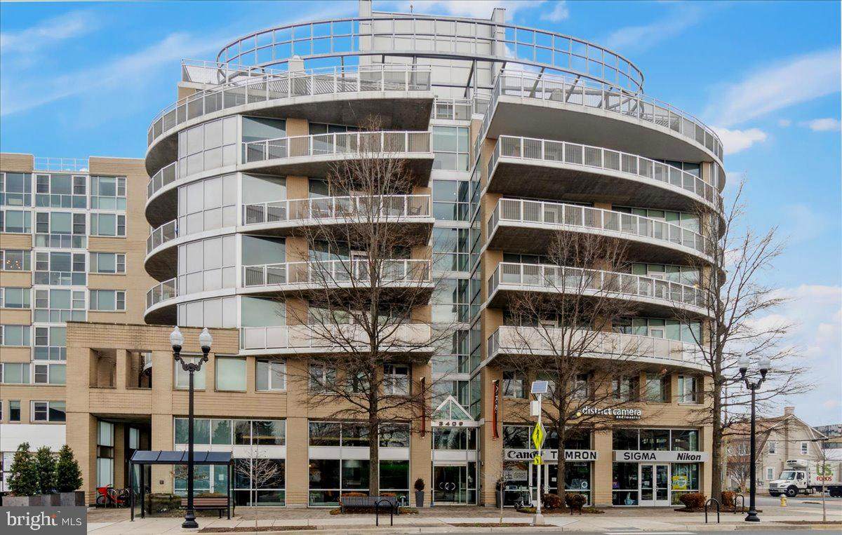 3409 Wilson Boulevard - Photo 1