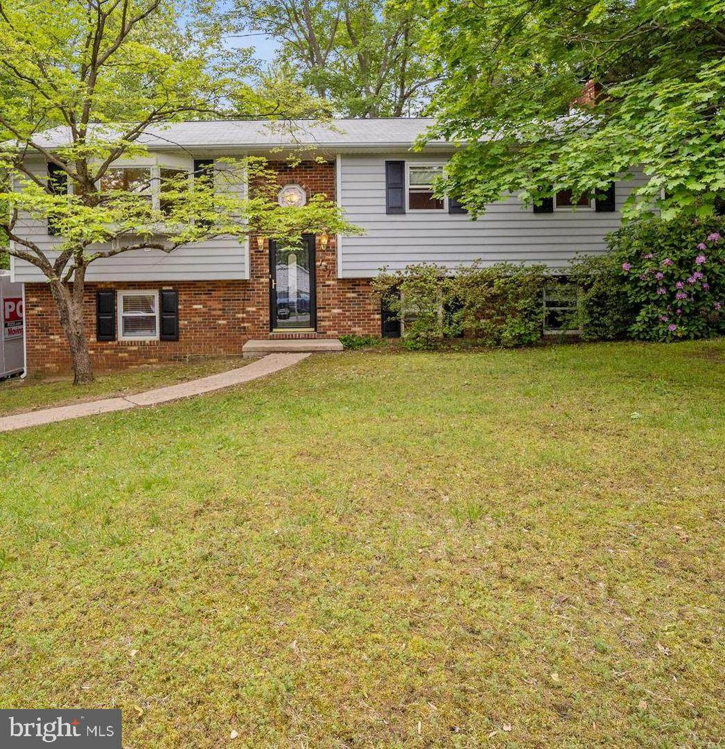 131 Pinecrest Drive - Photo 1