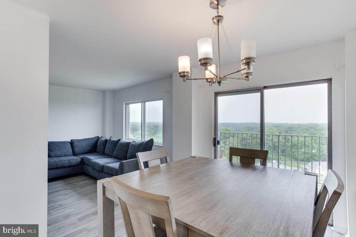 1111 University Boulevard - Photo 1