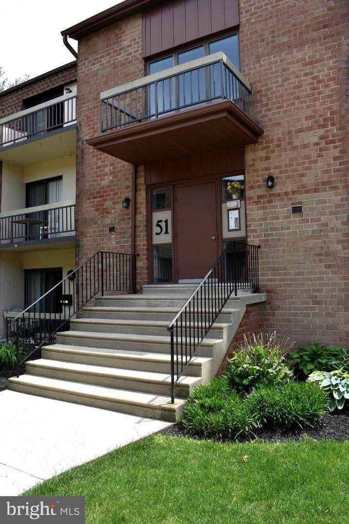 51301 Delaire Landing Road - Photo 1