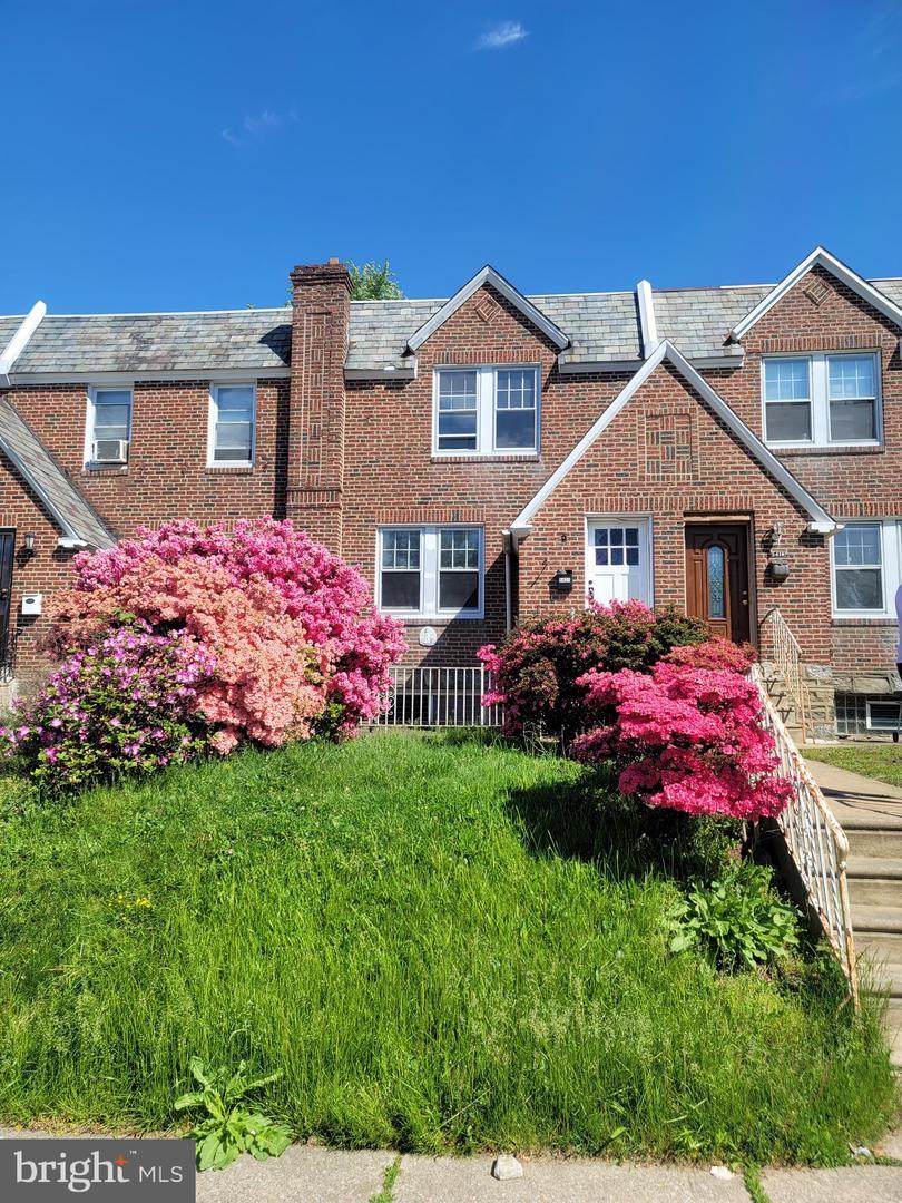 5421 Howland Street - Photo 1