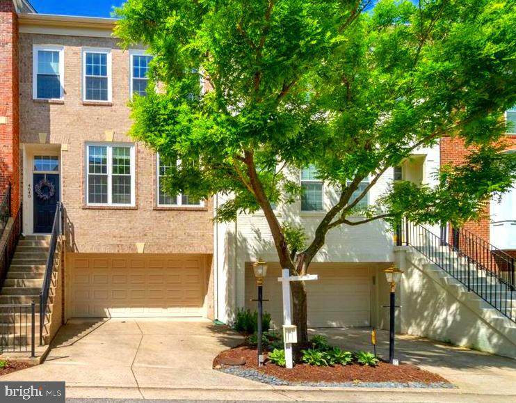 4640 Kirkland Place - Photo 1