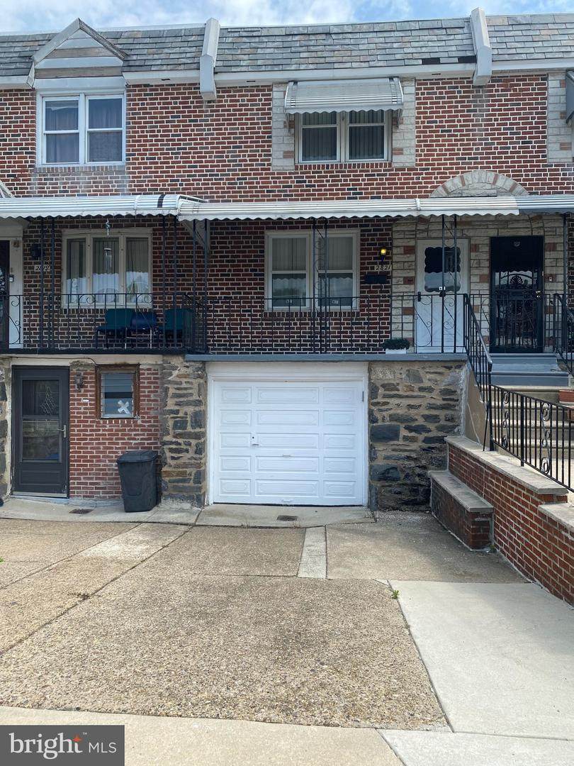 2821 Simpson Street - Photo 1