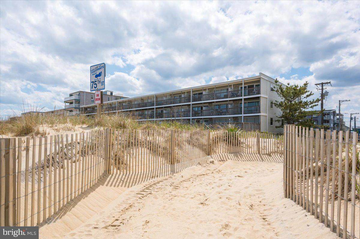 7401 Atlantic Avenue - Photo 1