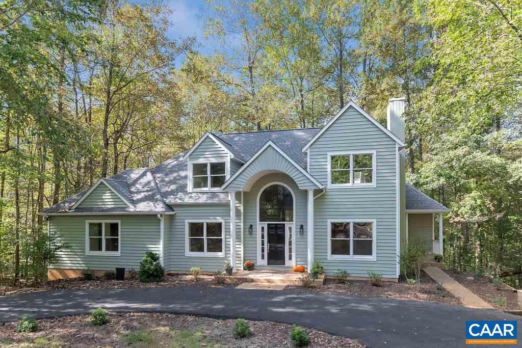 714 Acorn Ln - Photo 1