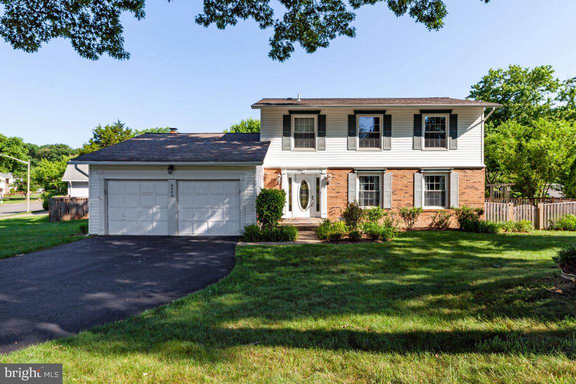 8904 Spur Road - Photo 1