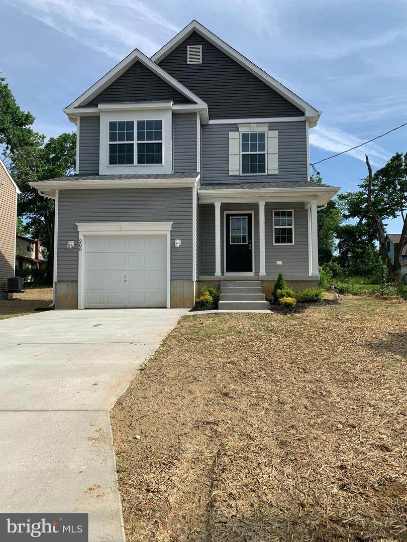 208 High Street - Photo 1