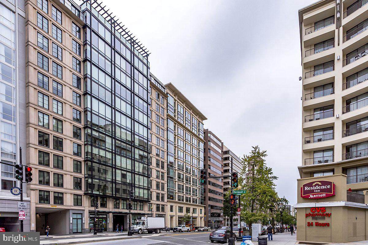 1133 14TH Street - Photo 1