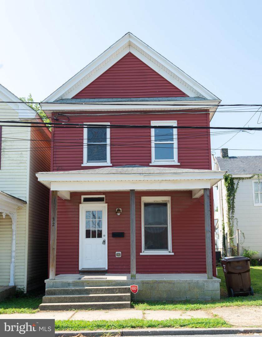 320 Muir Street - Photo 1