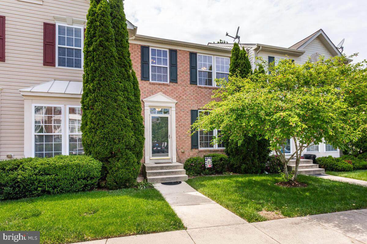 7882 Ivy Terrace - Photo 1