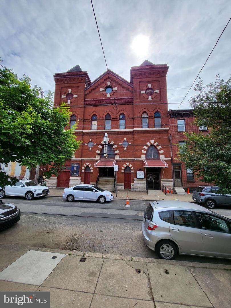 921-29 26TH Street - Photo 1
