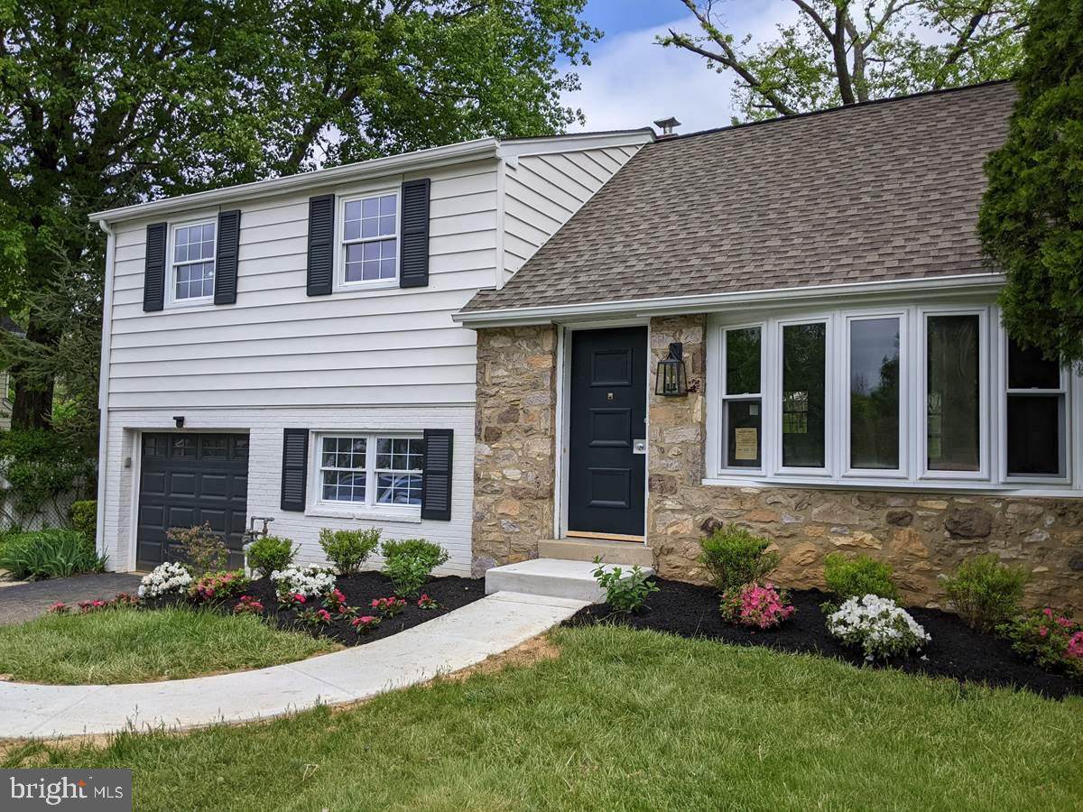 1602 Cherry Lane - Photo 1
